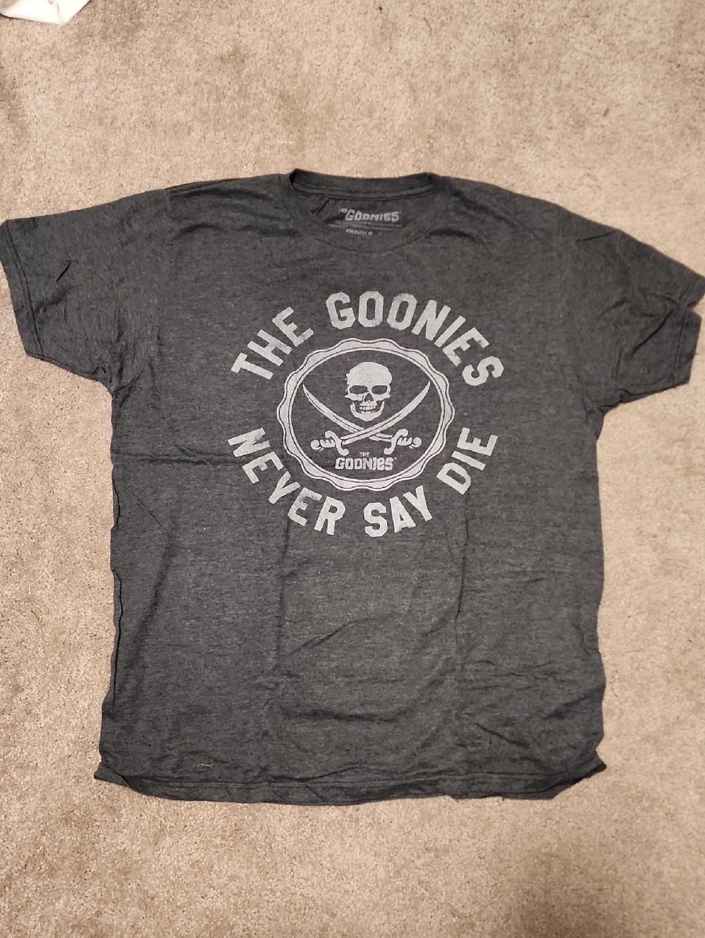 'Never Say Die' Graphic Tee - Charcoal
